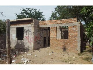 se-vende-terreno-en-colonia-laura-alicia-frias-en-hermosillo-clasf-animales