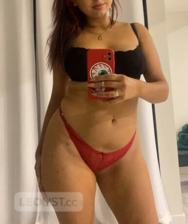 visiting-for-the-week-booking-tonight-female-escorts-in-victoria-canada-big-0