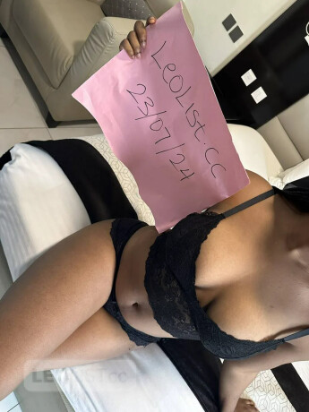 hookup-massage-online-service-female-escorts-in-victoria-canada-big-1