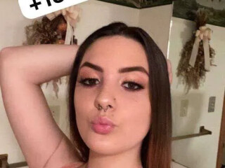 100-wet-juicy-pussy-female-escorts-in-windsor-canada