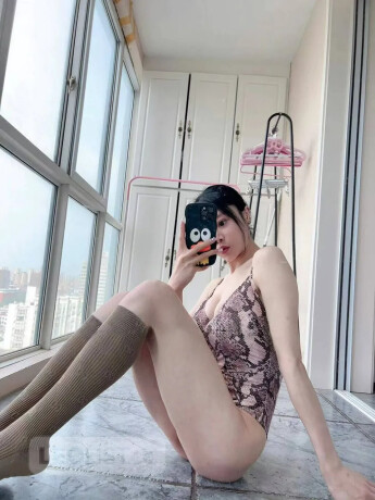 newly-opened-3-girls-female-escorts-in-ottawa-canada-big-1