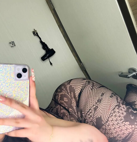 abbotsford-female-escorts-in-abbotsford-canada-1-647-620-3753-big-1