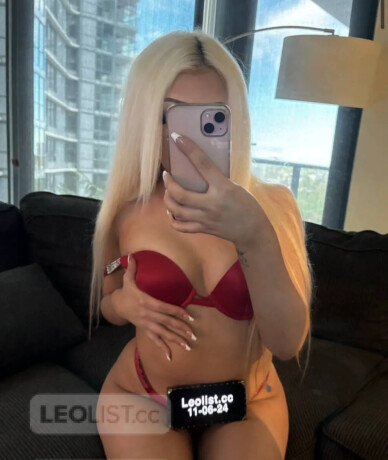 19-britney-young-new-blond-barbie-bombshell-female-escorts-in-ottawa-canada-big-1