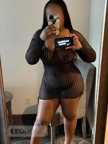 last-day-party-girl-wet-ready-thick-honry-curvy-ebony-female-escorts-in-hamilton-canada-big-3