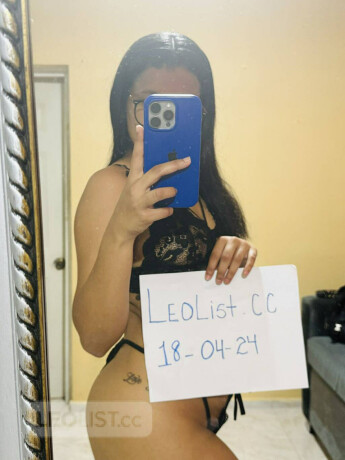 available-cash-only-work-female-escorts-in-regina-canada-big-1