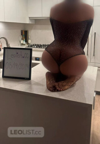 inoutnew-exotic-baddie-female-escorts-in-burnaby-canada-big-2