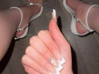 upscale-companion-2-hour-specials-xo-female-escorts-in-moncton-canada