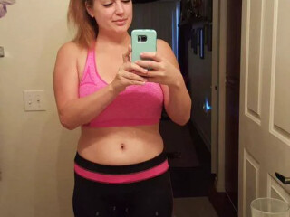 hot-sexy-mama-ready-for-some-hot-sex-snapchat-annmar010-female-escorts-in-winnipeg-canada