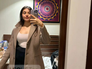 indian-girl-available-female-escorts-in-halifax-canada