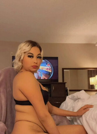 party-blonde-female-escorts-in-scarborough-canada-1-437-370-9456-big-0