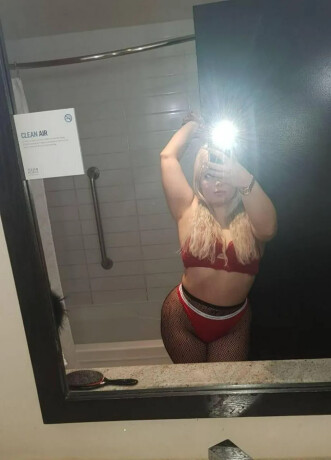 amy-female-escorts-in-barrie-canada-64-7-299-7056-big-4