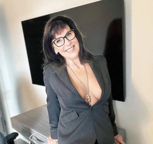 aubrey-female-escorts-in-thunder-bay-canada-8076980108-big-0