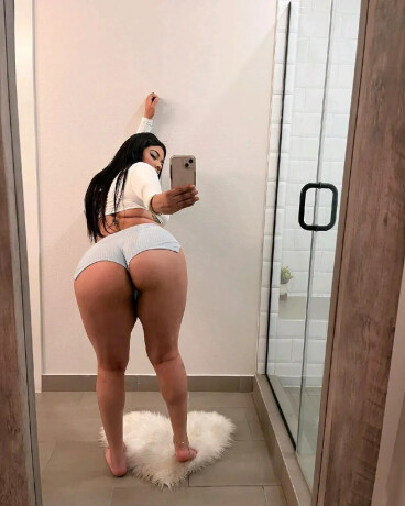 madian-female-escorts-in-greater-sudbury-canada-404-404-4999-big-0