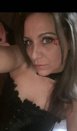 hailey-tantric-goddess-lets-play-couples-welcome-female-escorts-in-grande-prairie-canada-1-403-852-1633-big-1