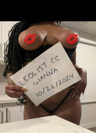 gianna-female-escorts-in-oakville-canada-506-8045344-big-1