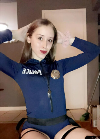 bella-female-escorts-in-brampton-canada-7-058224096-big-0