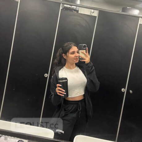 new-indian-girl-in-town-whatsapp-for-fast-reply-female-escorts-in-brampton-canada-big-1