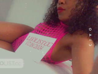 juicy-booty-savannah-ready-and-horny-to-be-you-playmate-p-female-escorts-in-mississauga-canada