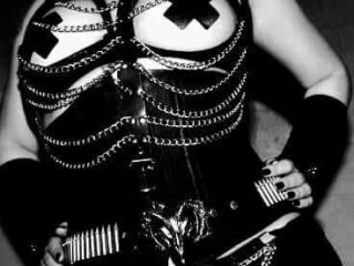 anastasia-ashh-female-escorts-in-winnipeg-canada
