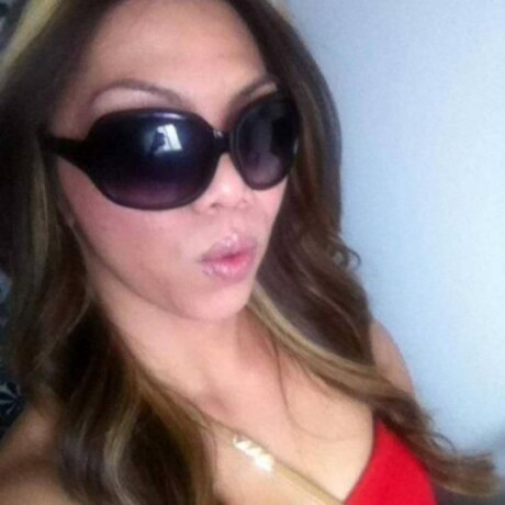 celine-ts-female-escorts-in-london-canada-1-289-210-6483-big-3