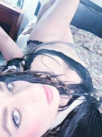 layla-female-escorts-in-ottawa-canada-1-613-599-1691-big-2