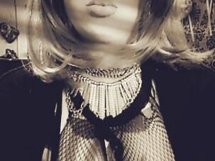 pipsupertramp-female-escorts-in-hamilton-canada