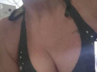 catherine-female-escorts-in-hamilton-canada-1-289-933-0158