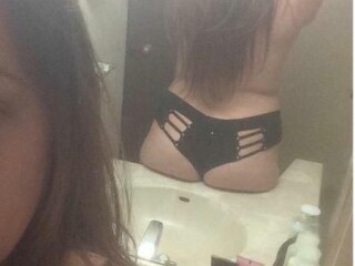 sasha-female-escorts-in-toronto-canada