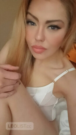 jess-female-escorts-in-regina-canada-big-0