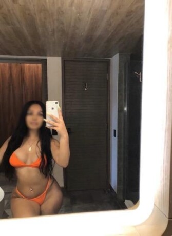 dhalia-female-escorts-in-toronto-canada-1-647-486-3332-big-4