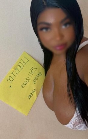 kreamykakes-female-escorts-in-oshawa-canada-1-647-462-7113-big-1
