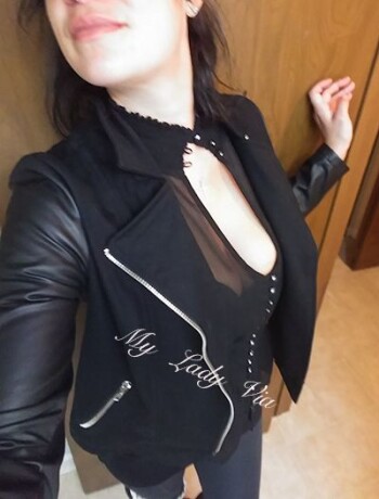 striking-natural-beauty-gfe-pse-kink-fetish-dinner-over-nights-travel-more-female-escorts-in-vancouver-canada-big-3