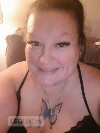 zoey-female-escorts-in-london-canada-big-2
