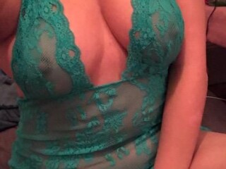 female-escorts-in-edmonton-canada-1-587-856-5033