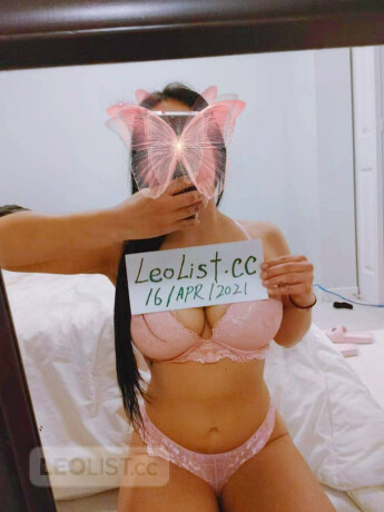 reina-female-escorts-in-richmond-canada-big-4