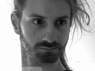 brian-gay-escort-in-vancouver-canada