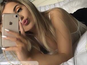 ariana-female-escorts-in-ottawa-canada