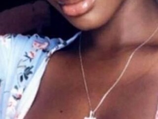 tiffany-female-escorts-in-toronto-canada-1-289-724-2952