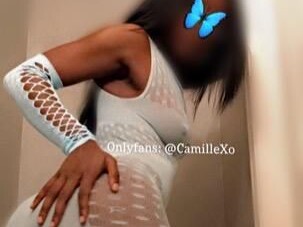 camille-female-escorts-in-toronto-canada-1-647-250-4705