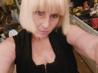 summer-whipp-female-escorts-in-edmonton-canada-1-587-906-9222