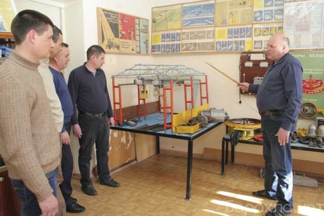 avtoskola-avangard-v-permi-predlozenie-uslugi-v-obieiavlenii-u27303183-na-baraxlanet-big-1