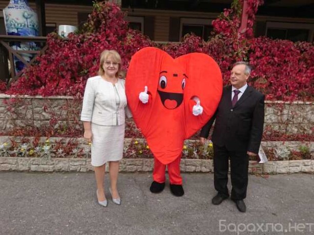 vedushhii-na-svadbu-iubilei-1000-rcas-v-xabarovske-predlozenie-uslugi-v-obieiavlenii-u3770519-52765-na-baraxlanet-big-5