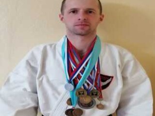 sekciia-po-fudokan-karate-do-v-toliatti-predlozenie-uslugi-v-obieiavlenii-u26626372-na-baraxlanet