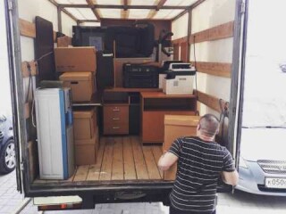 vyvozim-vetki-musor-lomovoz-kamaz-v-ekaterinburge-predlozenie-uslugi-v-obieiavlenii-u26636599-na-baraxlanet