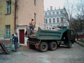 vyvoz-musora-volgograd-predlozenie-uslugi-v-obieiavlenii-u25625676-na-baraxlanet