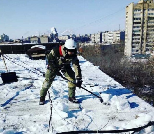 moika-okon-i-fasadov-zdaniia-v-xabarovske-predlozenie-uslugi-v-obieiavlenii-u18229652-6683522-na-baraxlanet-big-2