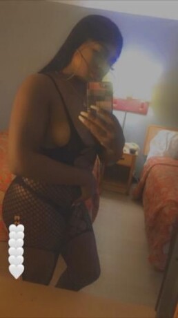 shay-shemale-escort-in-suffolk-va-757-509-4210-big-2