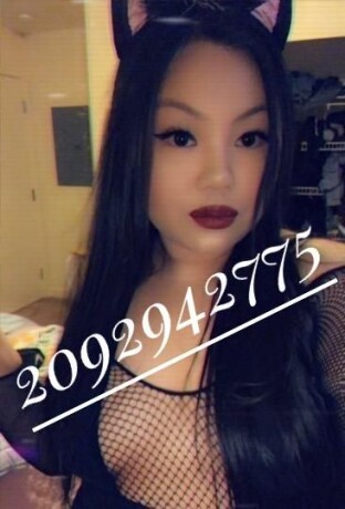 female-escorts-in-chico-ca-209-294-2775-big-1
