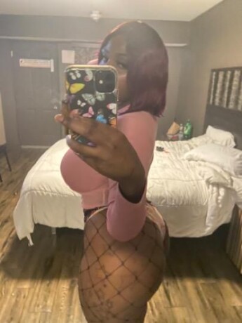 juicy-female-escorts-in-staten-island-ny-929-425-2871-big-1
