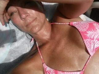 jeniluhoo-female-escorts-in-austin-tx